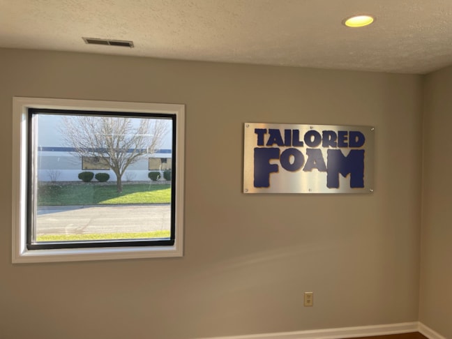 3D Signs & Dimensional Letters