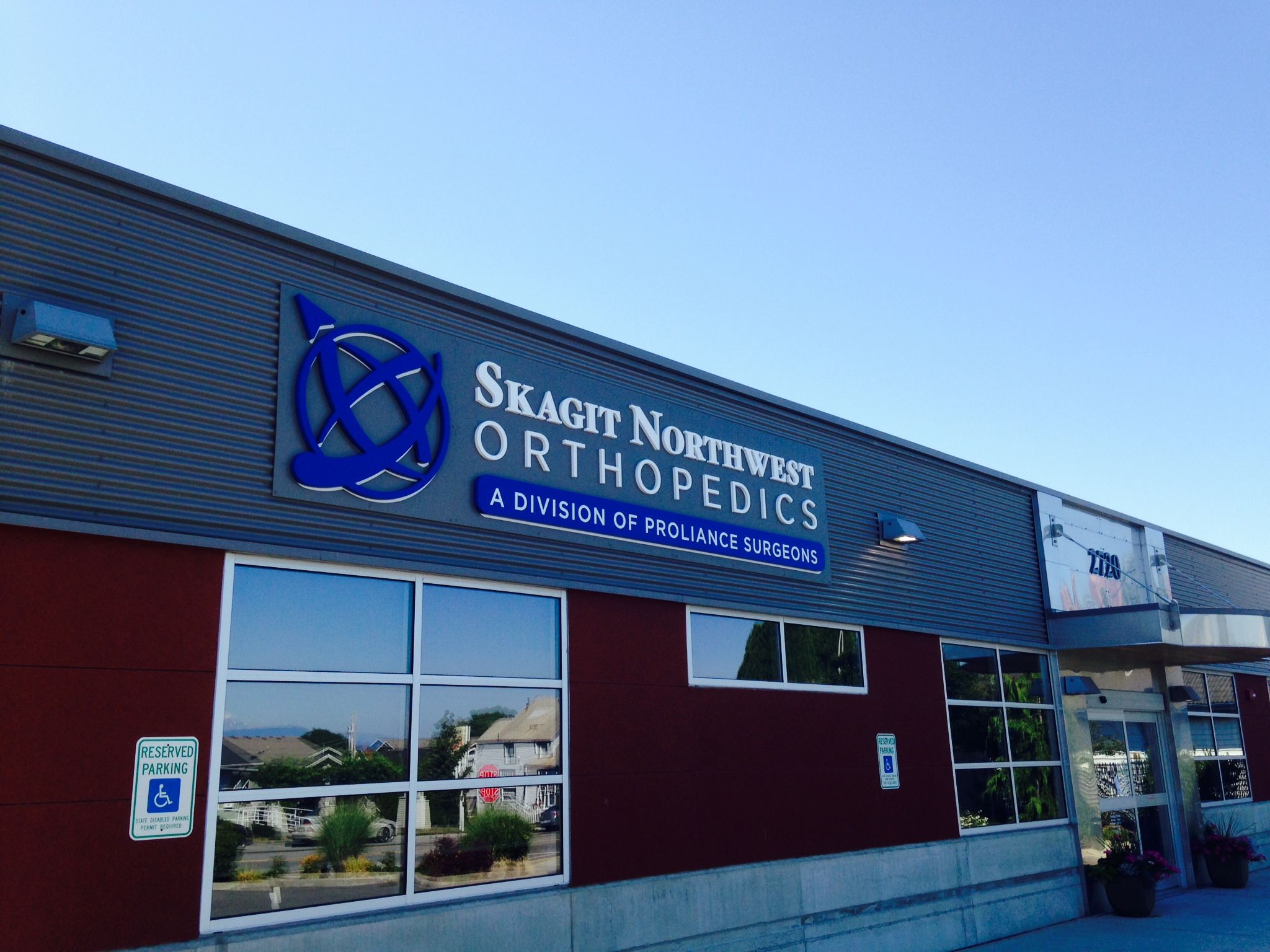 - Architectural Signage - Dimensional Lettering - Skagit Northwest Orthopedics - Anacortes, WA