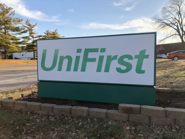 Exterior & Outdoor Signage