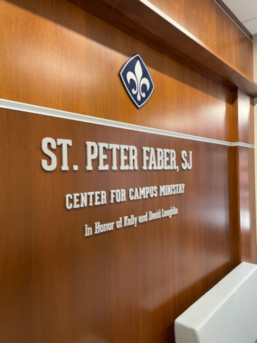 3D Signs & Dimensional Letters | K-12 School Signs & Displays