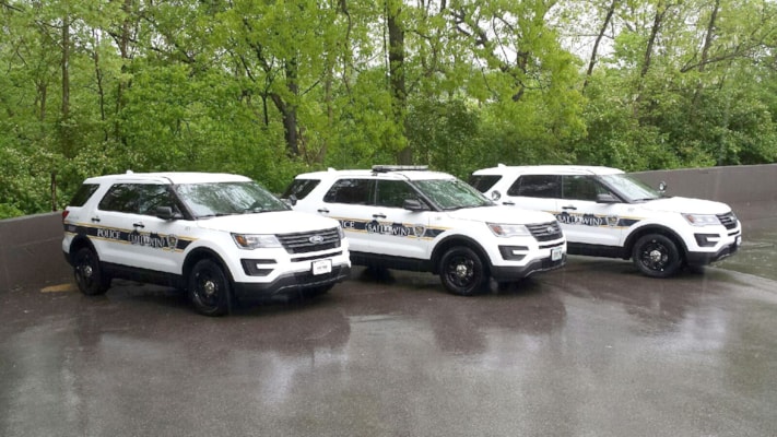 Government & Public Office Signs