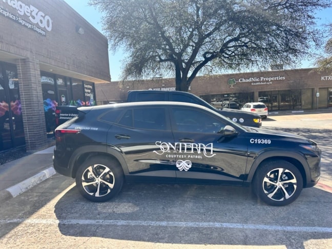 Vehicle Graphics & Lettering