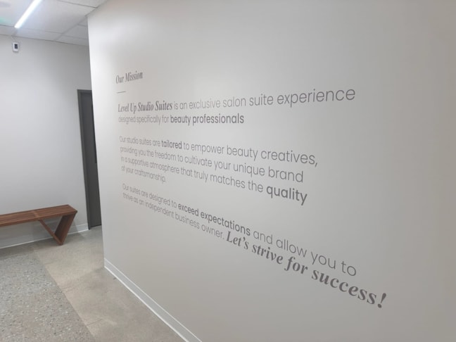 Wall Murals & Graphics