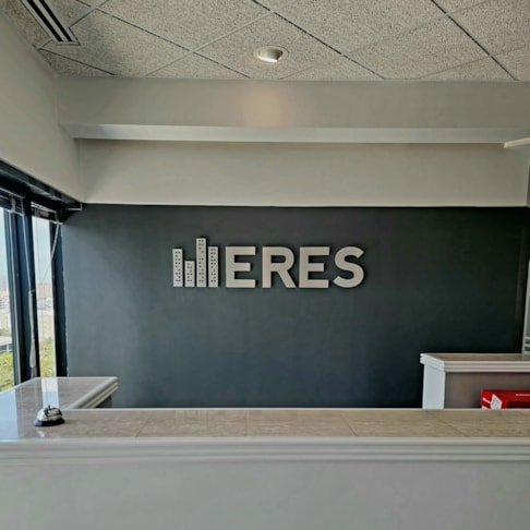 3D Signs & Dimensional Letters