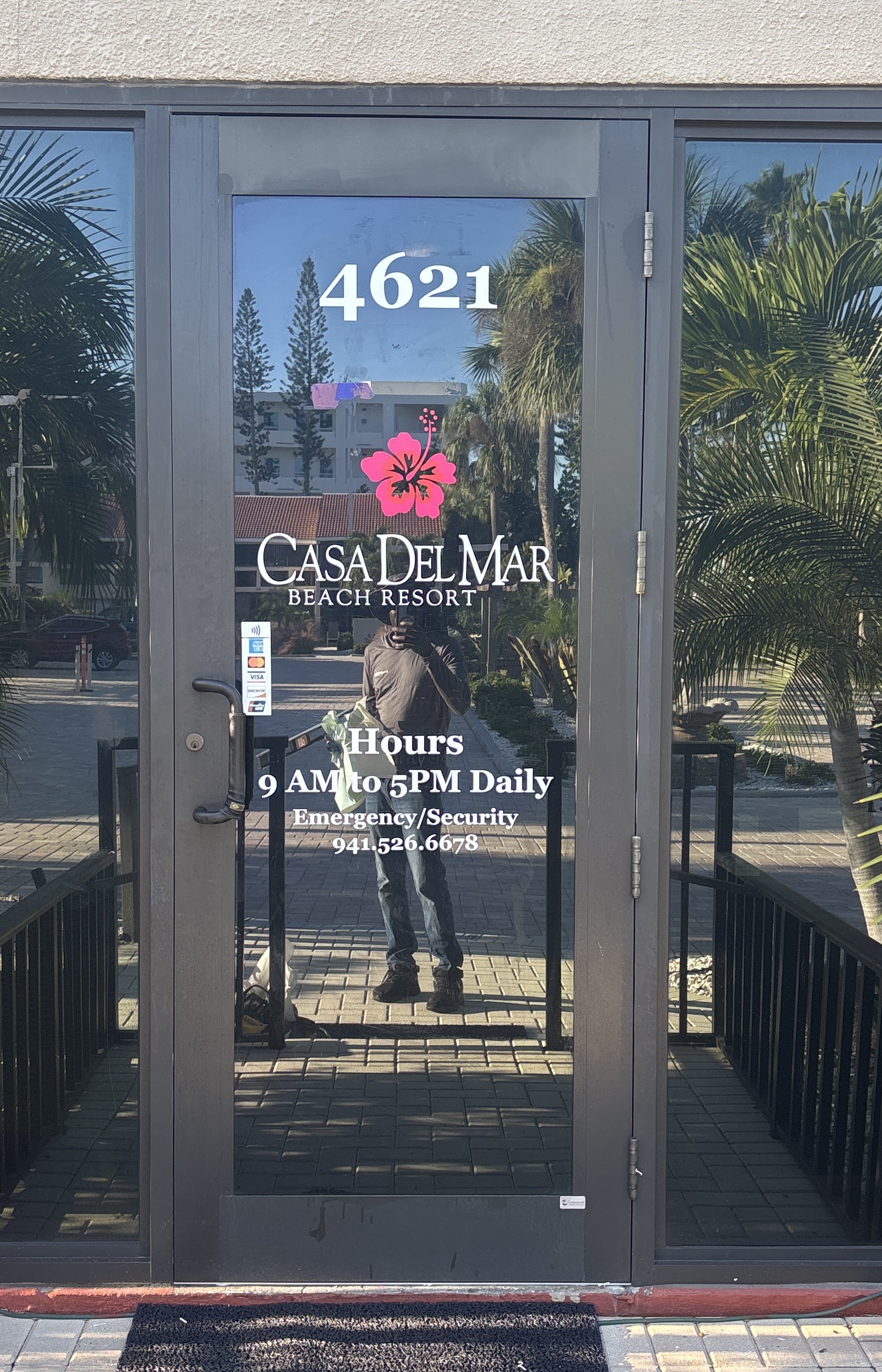 Window Graphics | Hospitality & Lodging | Sarasota | Vinyl