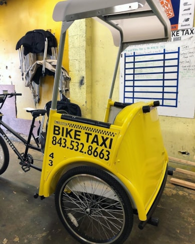 Window Decals, Signage & Graphics