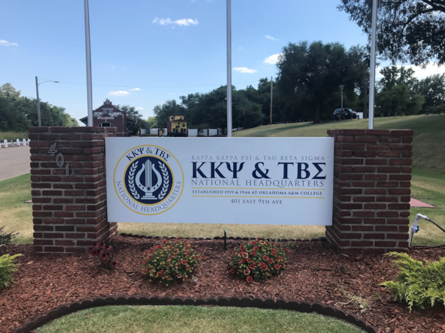 Exterior & Outdoor Signage