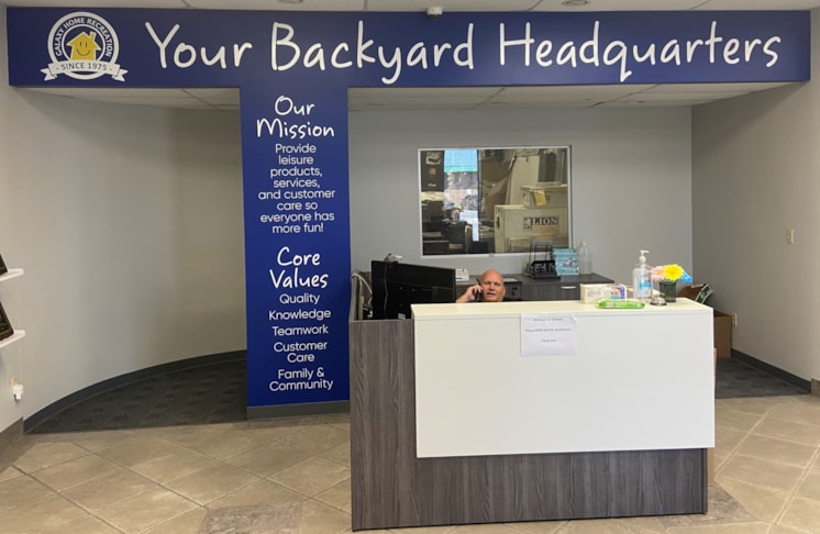 Custom Decals, Wraps & Lettering