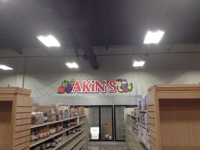 Custom Decals, Wraps & Lettering