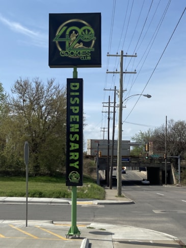 Pylon & Pole Signs | Retail