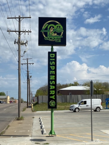 Pylon & Pole Signs | Healthcare