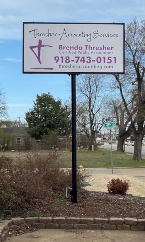 Pylon & Pole Signs | Professional Services