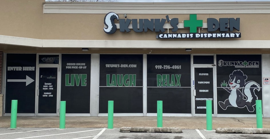 Storefront & Building Channel Letters | Retail