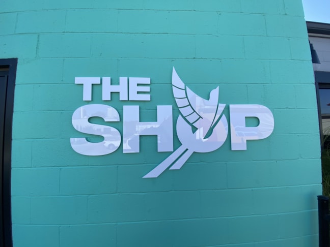 Storefront & Building Channel Letters | Bars, Entertainment Venues