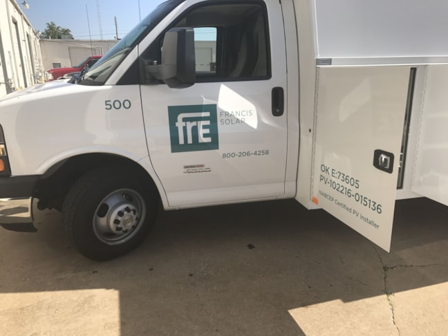 Vehicle Graphics & Lettering