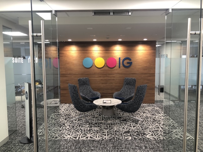 3D Signs & Dimensional Letters & Logos