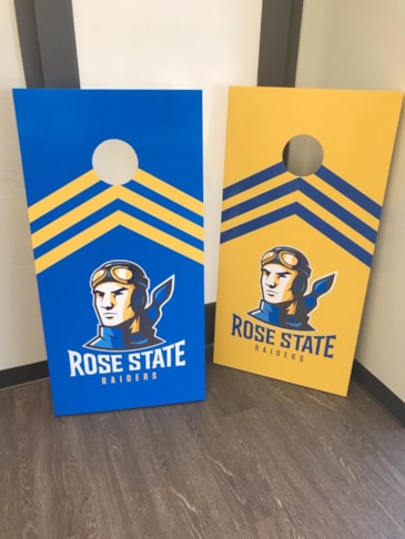 Custom Decals, Wraps & Lettering