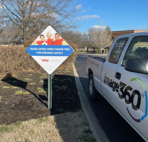 Metal Signs and Displays | Professional Services