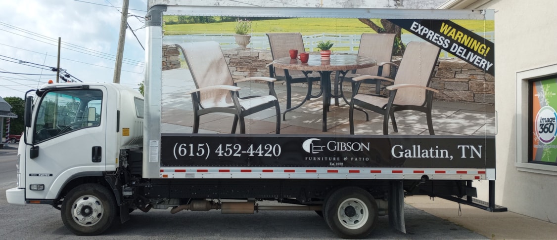 Wall Murals & Graphics