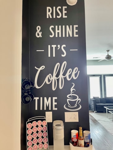 Wall Murals & Graphics