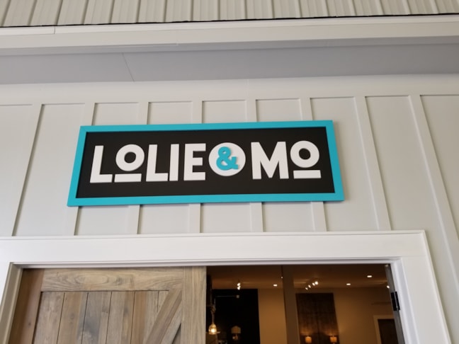 3D Signs & Dimensional Letters & logos