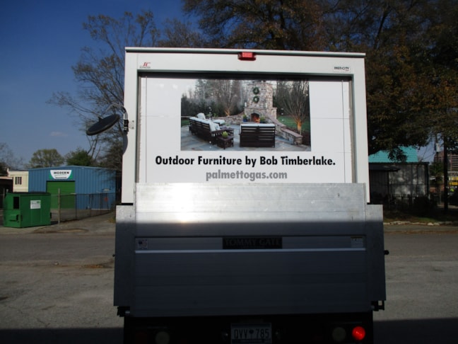 Partial Vehicle Wraps