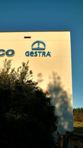 Metal Signs and Displays