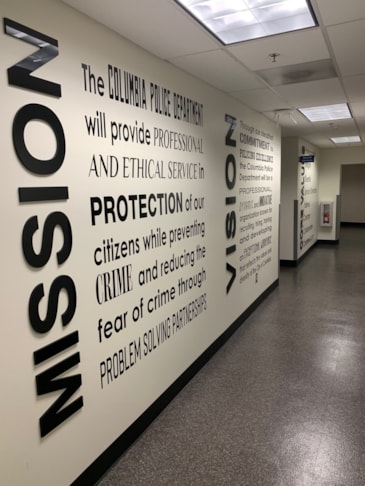 Wall Murals & Graphics