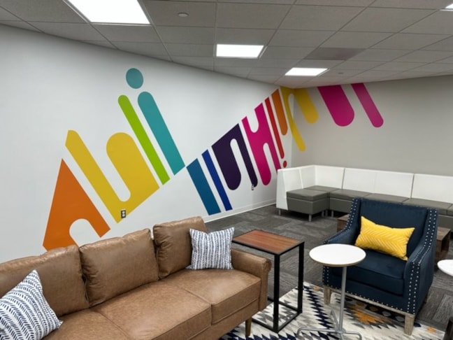 Wall Murals & Graphics