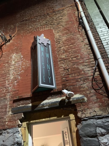 Wall Graphics, Murals, Wallpaper