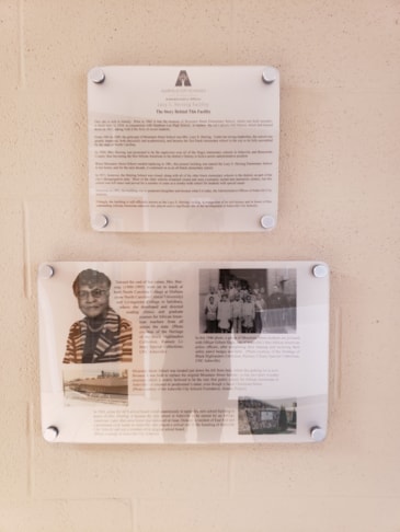 Custom Plastic & Acrylic Displays