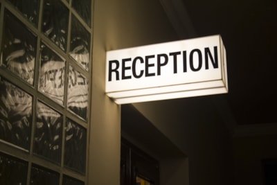 5 Benefits of Office Reception Signs That Every Business Owner Should Know