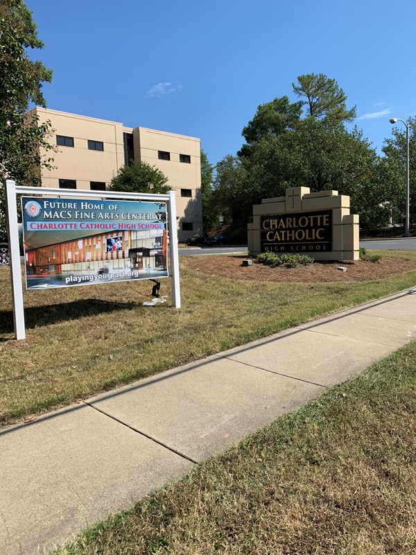 catholic-banner-and-monument