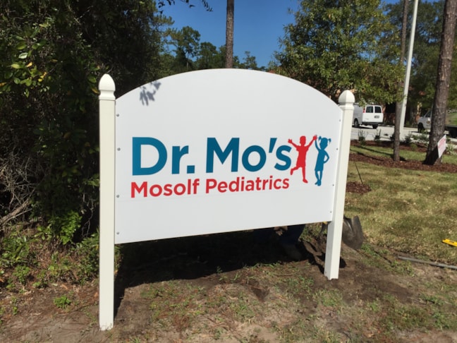 Monument Signs | Healthcare