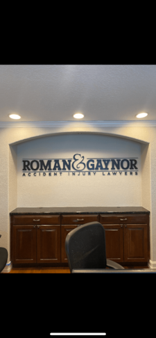 3D Signs & Dimensional Letters