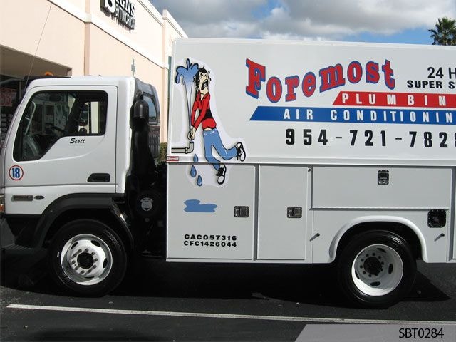 Vehicle Graphics & Lettering