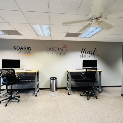 Wall Murals & Graphics