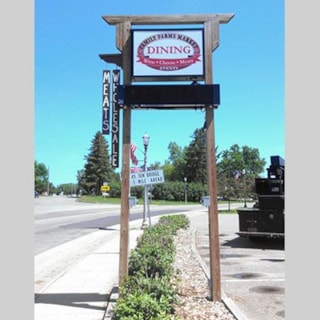 - Image360-EauClaire-PylonSigns-Restaurants