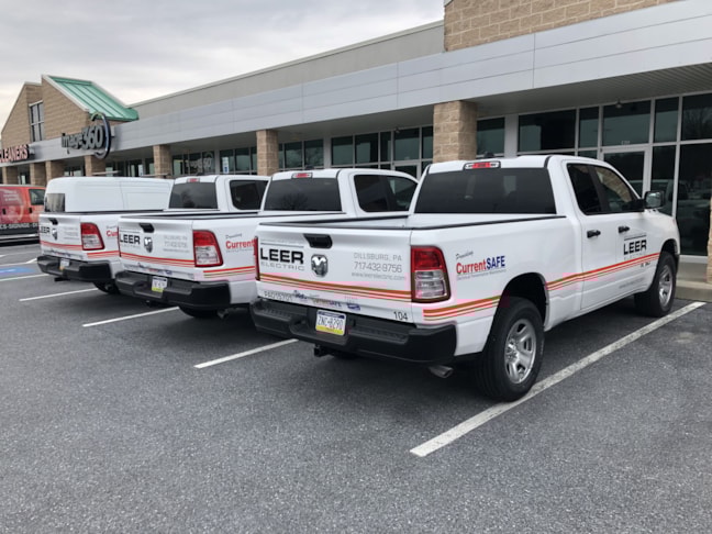 Leer Electric fleet graphics and wraps