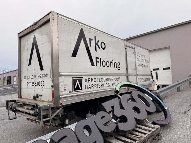 Vehicle Graphics & Lettering