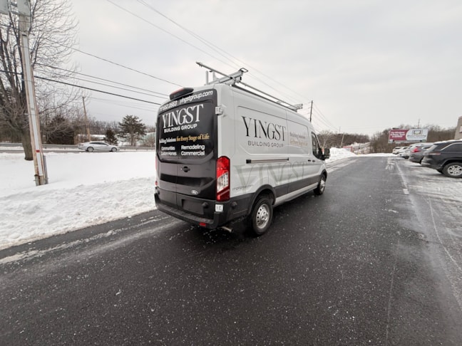 Vehicle Graphics & Lettering