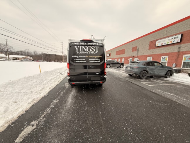 Vehicle Graphics & Lettering