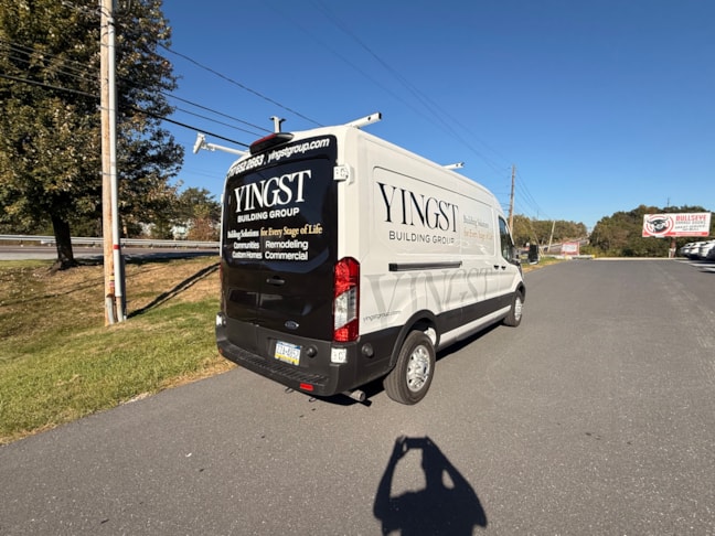 Vehicle Graphics & Lettering