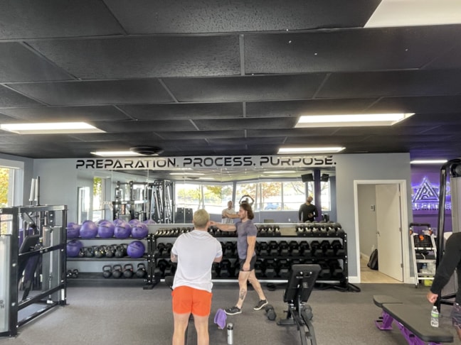 Wall Murals & Graphics | Gyms, Health Clubs, Fitness Facilities