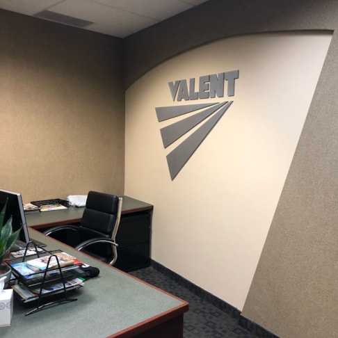 3D Signs & Dimensional Letters