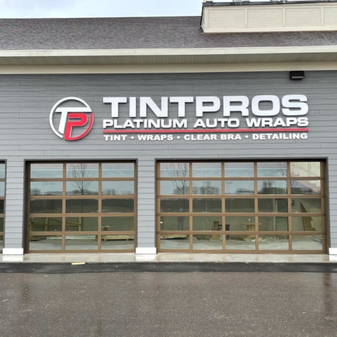 3D Signs & Dimensional Letters