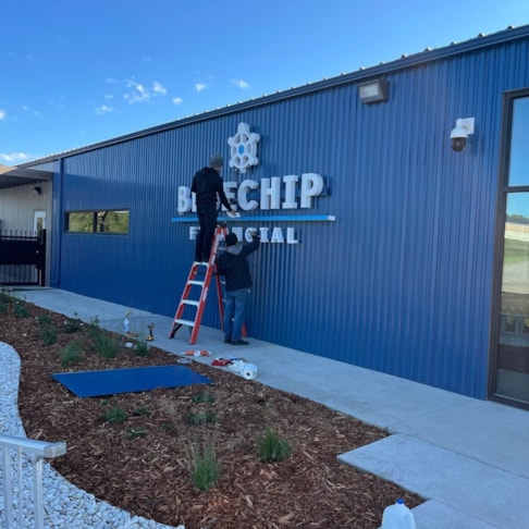 3D Signs & Dimensional Letters