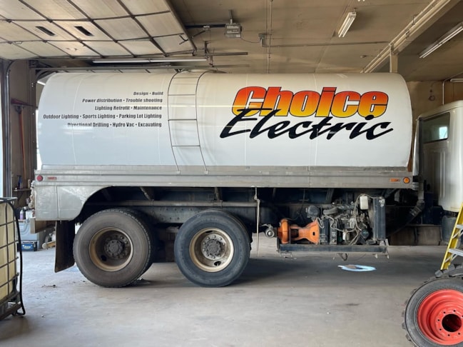 Vehicle Graphics & Lettering