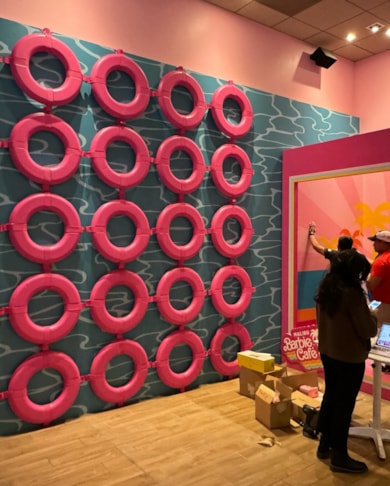 Custom Signs & Signage | Retail