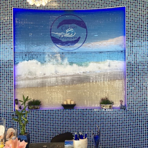 Wall Murals & Graphics